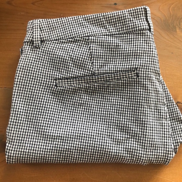 Old Navy Pants - Pixie Pants